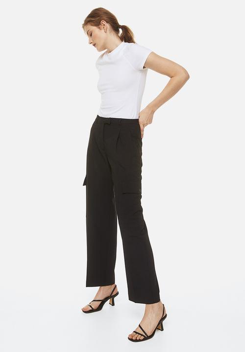H&M - Straight cargo trousers - black