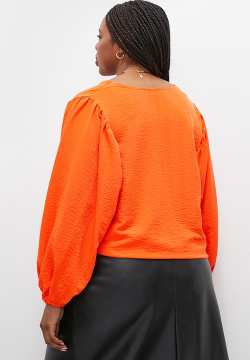 Superbalist - Balloon sleeve v-neck shell - red orange