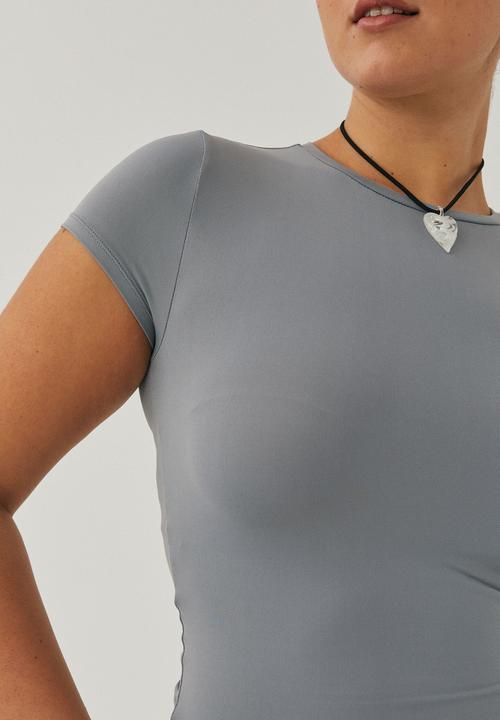 Supré  - Shay short sleeve top - moonlight grey