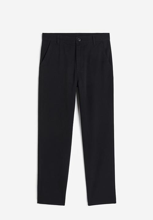 H&M - Slim fit chinos - black
