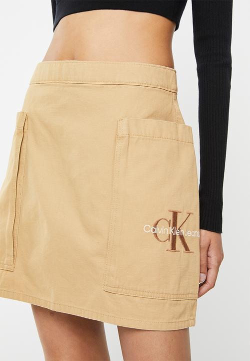 Calvin Klein - Archival monologo utility skirt - travertine