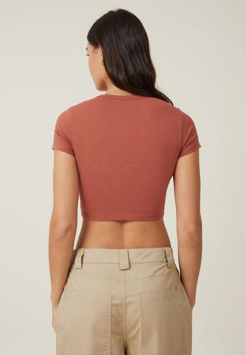 Cotton On - Micro crop tee - dark sepia