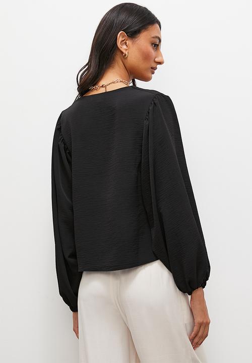 Superbalist - Balloon sleeve v-neck shell - black