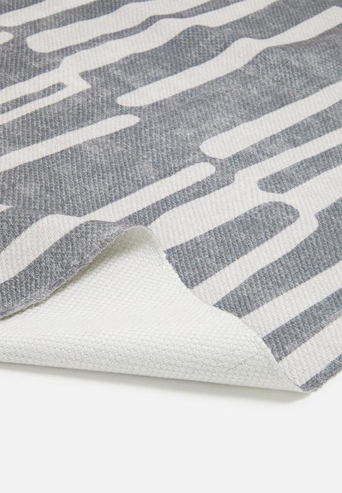 Sixth Floor - Sado patio rug- grey