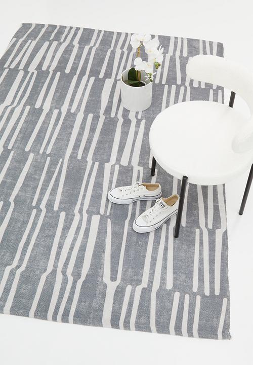 Sixth Floor - Sado patio rug- grey