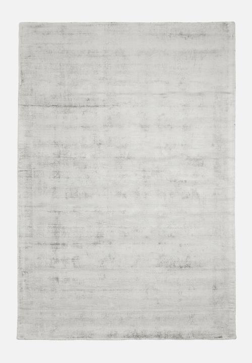 Sixth Floor - Viscose rug - light grey