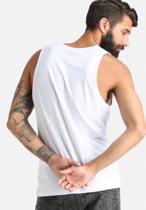Globe - Box Fill Vest