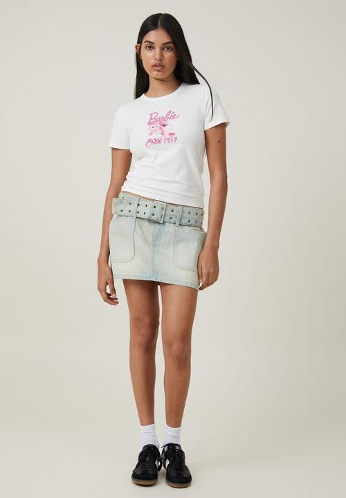 Cotton On - Barbie fitted  longline tee - lcn mat barbie circa 1959/vintage white