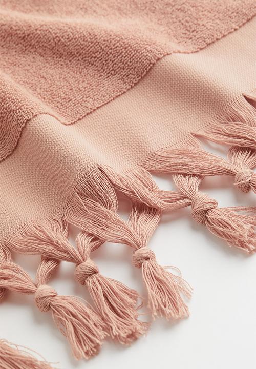H&M - Tasselled hand towel - powder pink
