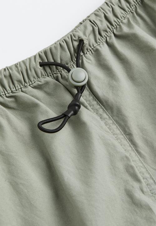 H&M - Parachute trousers - light khaki green 