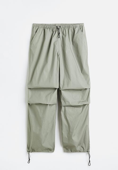 H&M - Parachute trousers - light khaki green 