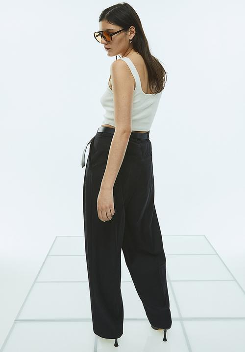 H&M - Fine-knit corset top - white