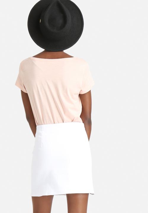 Jacqueline de Yong - Chicago Tee