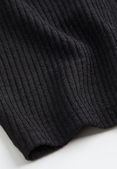 H&M - Collared ribbed top - black