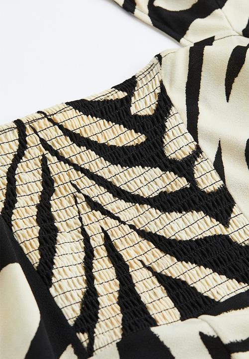 H&M - Square-neck jersey dress - black/patterned 