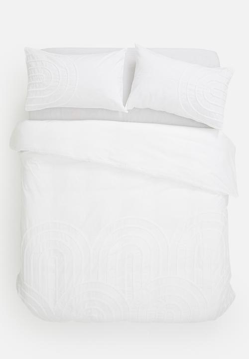 Sixth Floor - Arch cotton tufted duvet cover set - white