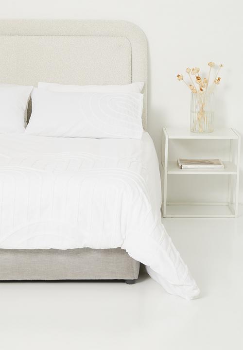 Sixth Floor - Arch cotton tufted duvet cover set - white