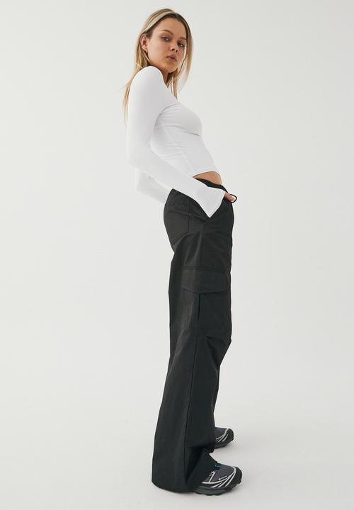 Supré  - Evie parachute cargo pant - black