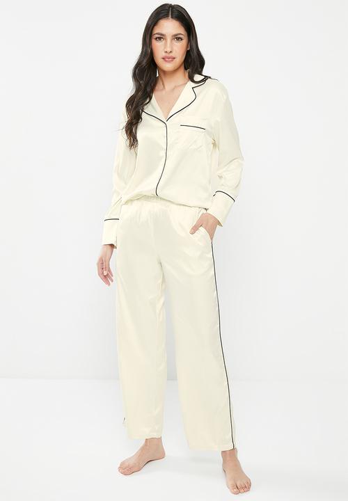 RAYE - Regardless pyjama top - ivory