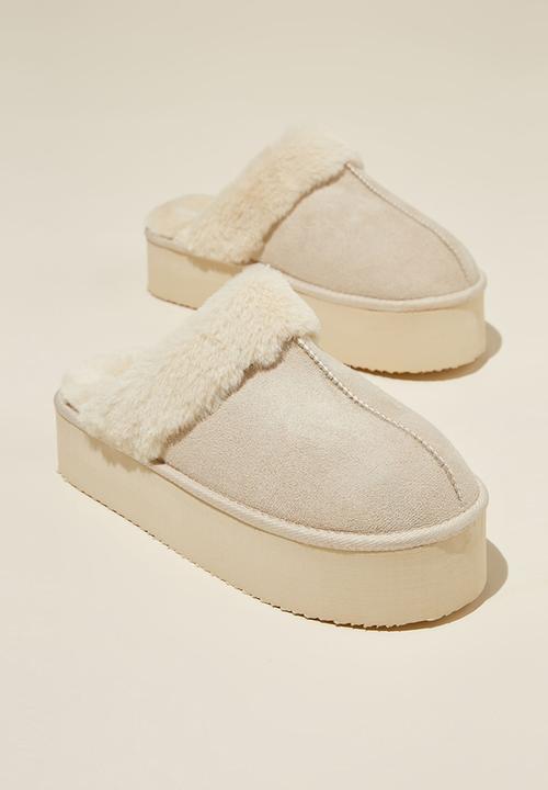 Cotton On - Body platform scuff - bone