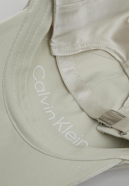 Calvin Klein - Ck must logo cap satin - dark ecru