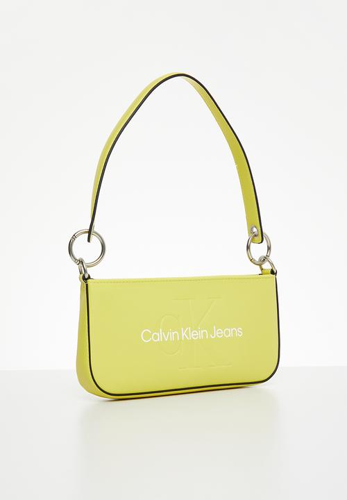 Calvin Klein - Sculpted shoulder pouch25 mono - absinthe