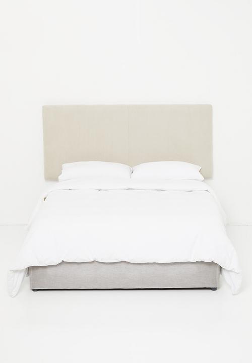Sixth Floor - Panel headboard - natural