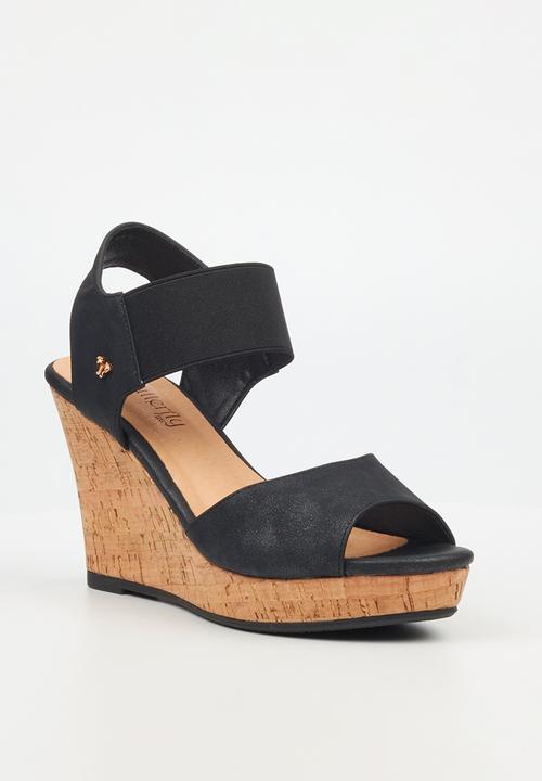 Butterfly Feet - Debra 8 wedge heel - black