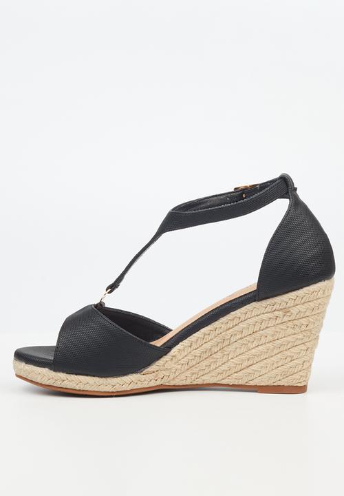 Butterfly Feet - Drayco 11 wedge heel - black