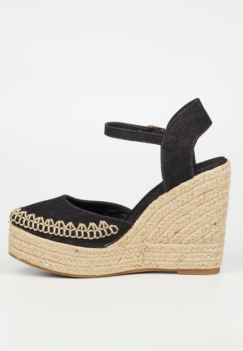 Miss Black - Moniker 8 wedge heel - black