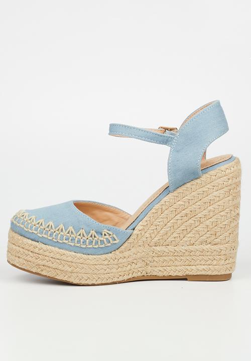 Miss Black - Moniker 8 wedge heel - blue
