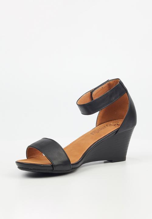 Butterfly Feet - Shani 5 wedge heel - black