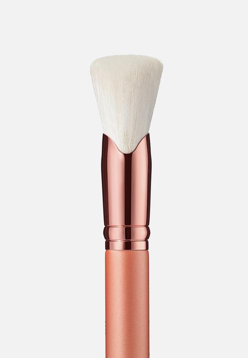 MAC - 143S Bronzer Fan Brush