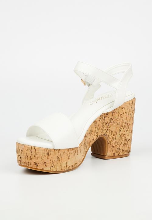 Miss Black - Honey 1 platform heel - white