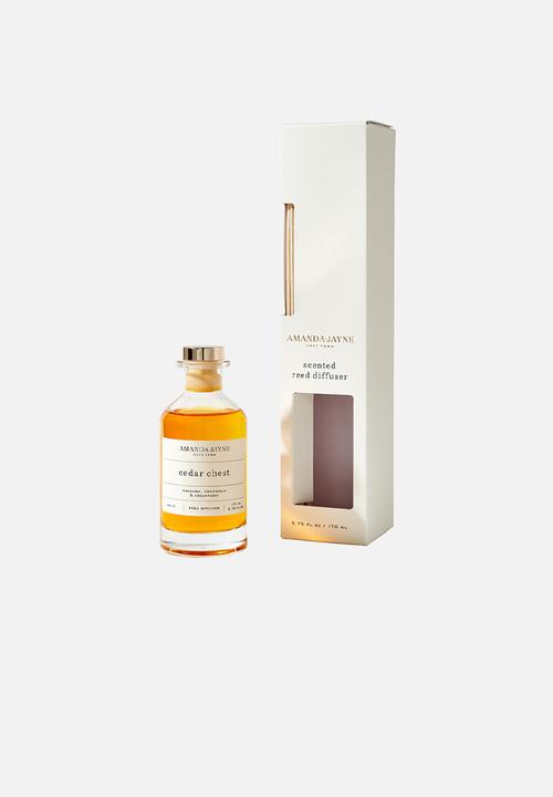 Amanda Jayne - Cedar chest scented reed diffuser