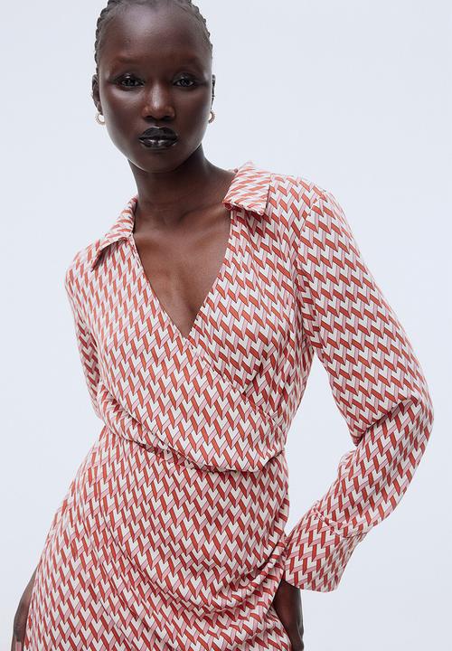 H&M - Wrap dress - red/patterned 