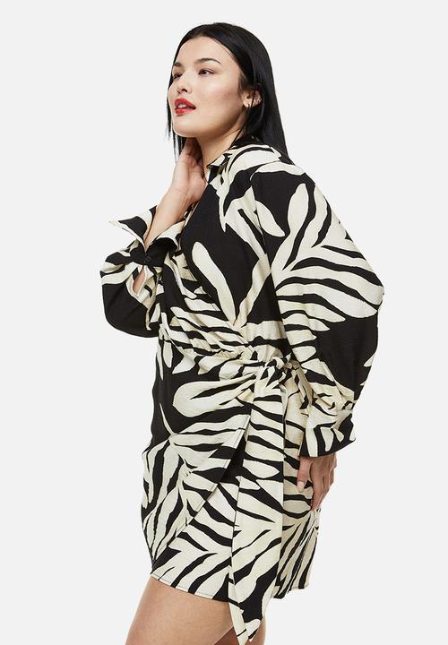 H&M - Wrap dress - black/patterned