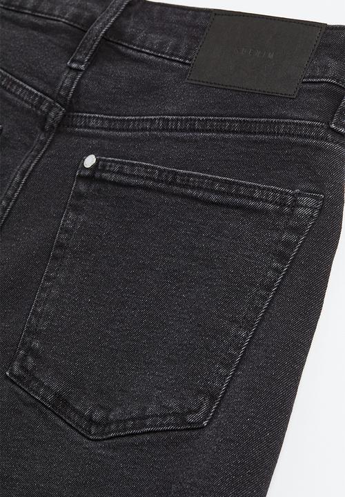 H&M - Mom ultra high denim shorts - black