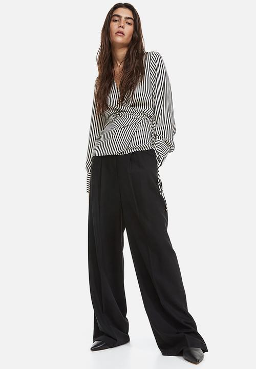 H&M - Wrap blouse - cream/striped