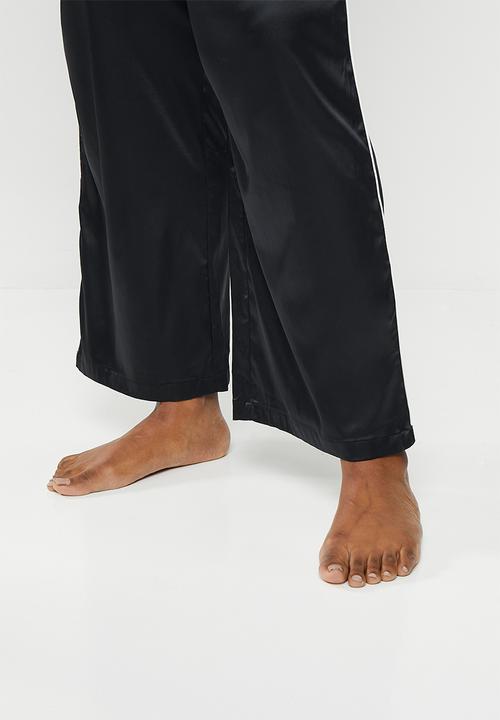 RAYE - Plus Regardless pyjama pants - black