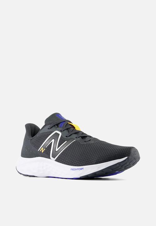 New Balance  - Fresh foam arishi v4