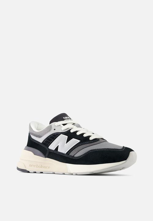 New Balance  - 997R V1 