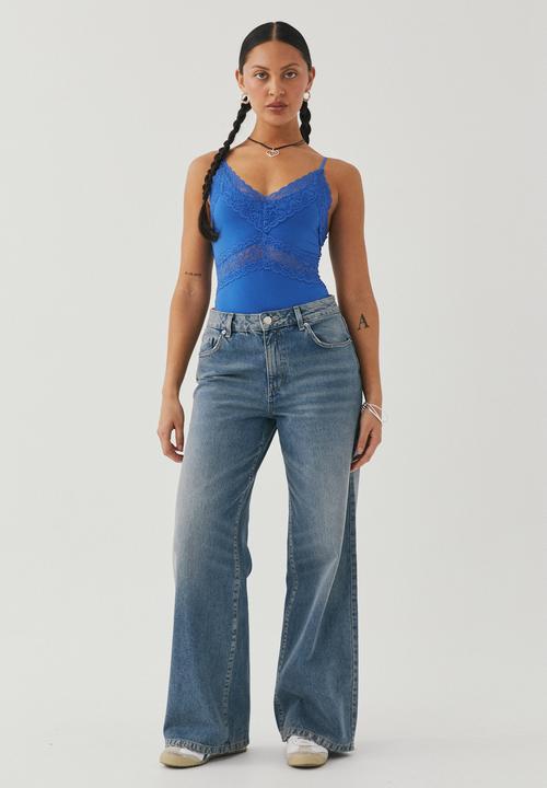 Supré  - Sylvie lace bodysuit - satin blue