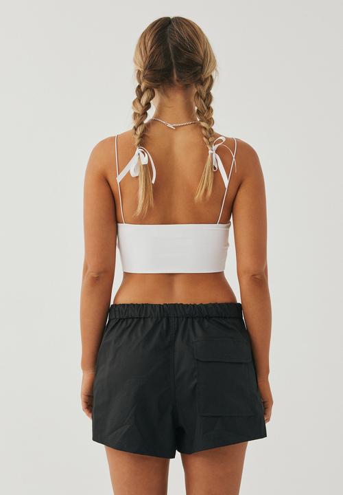 Supré  - Lucy parachute mini short - black