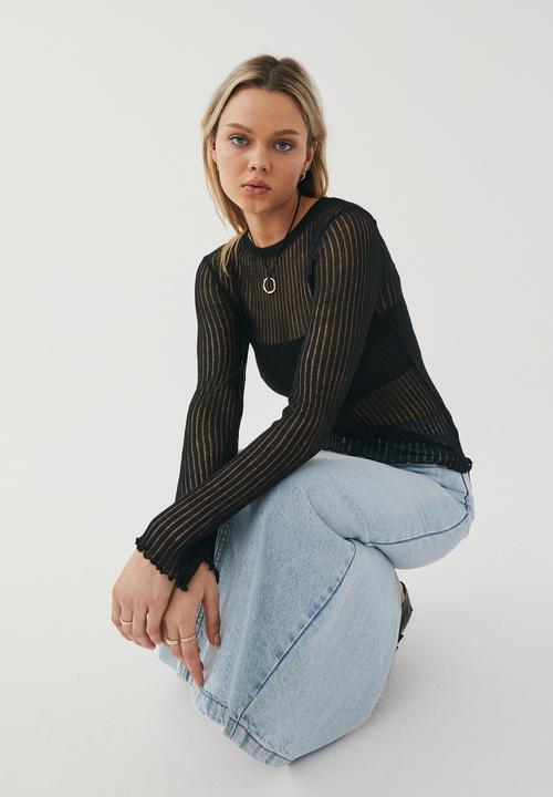 Supré  - Mila open knit top - black