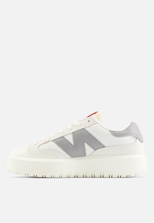New Balance  - CT302 V1 