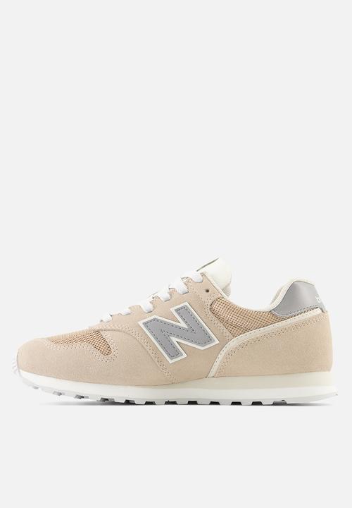 New Balance  - 373 V2 