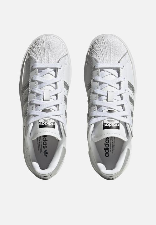 adidas Originals - Superstar bonega w