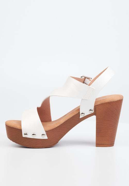 Butterfly Feet - Kayla 1 block heel - white