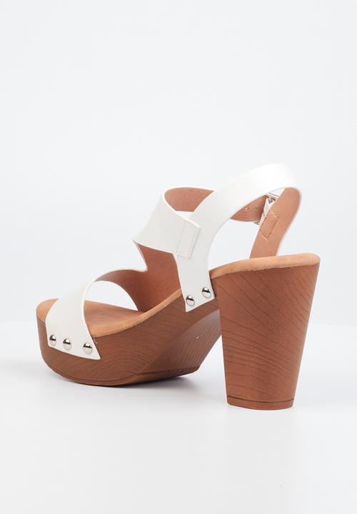 Butterfly Feet - Kayla 1 block heel - white